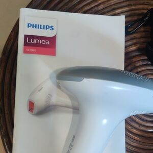 Philips Lumea SC1995 IPL Device in White and Gray
